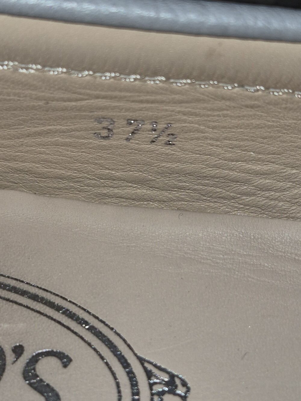Tod’s Gommino Driving Loafers Made In Italy Leather Women’s Size 37.5EU 7.5 US - Picture 9 of 9